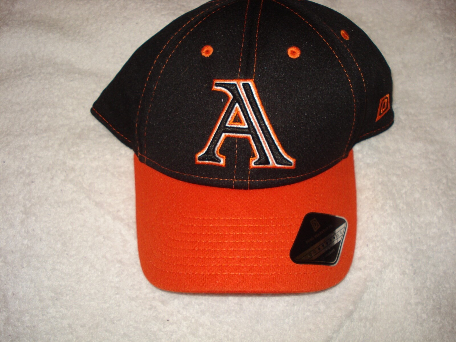 Picture 1 of 2
