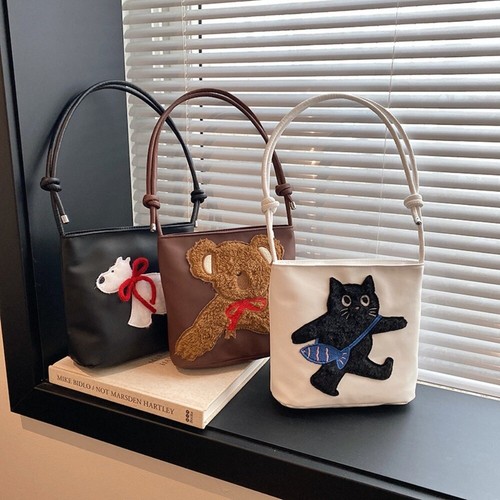 Large Capacity Shoulder Bag Cartoon Patch Tote Bag Crossbody Bag Ladies