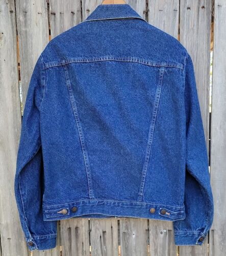 Rustler Blue Jean Denim Trucker Jacket-Mens Size Lg-Medium Wash w/Patch-VINTAGE - Picture 2 of 14