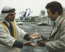 MICHAEL PENA SIGNED AUTHENTIC 'AMERICAN HUSTLE' 8x10 MOVIE PHOTO w/COA ACTOR