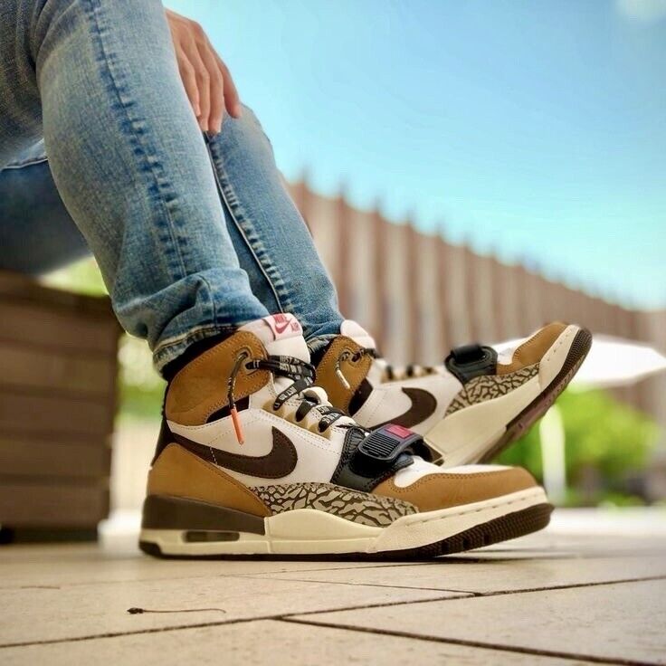 Air Jordan Legacy 312 “Rookie of the Year” - Men's Size 9.5 Air Jordan Legacy 312 “Rookie of the Year” - Men's Size 9.5