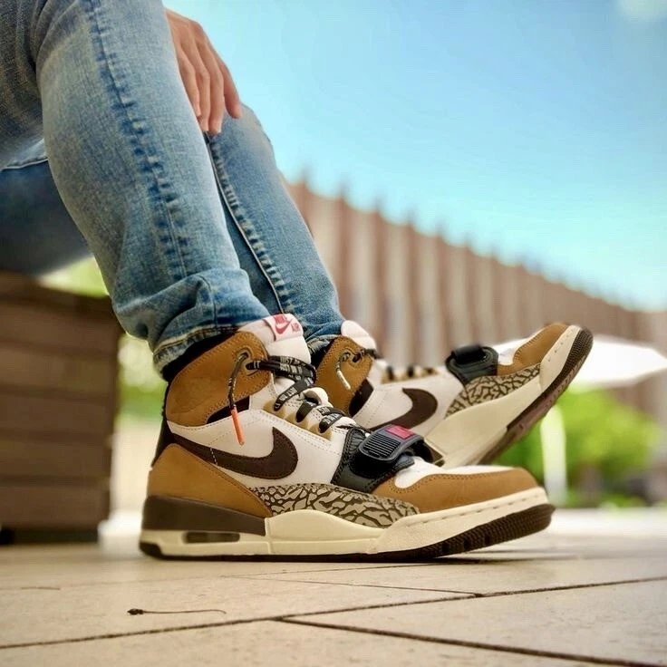 Air Jordan Legacy 312 "Novato del Año" - Hombre Talla 9.5 Foto 4 de 4