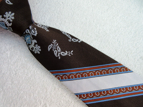 VINTAGE WIDE KIPPER GREY BLUE BROWN 4 INCH polyester NECKTIE TIE
