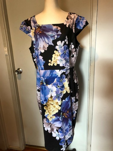ANTHEA CRAWFORD Black Floral Fitted 