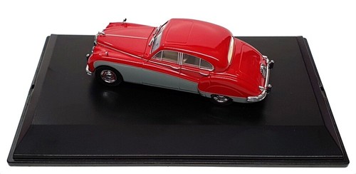 Oxford Diecast 1/43 Scale JAG8002 - Jaguar Mk8 - Claret/Mist Grey - Imagen 4 de 5