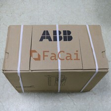 1PCS Abb Inverter ACS355-03E-04A7-2 3P AC200V~240V 0.75KW NEW