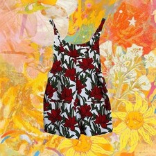 Forever 21 White and red floral print romper brand new with tags size small