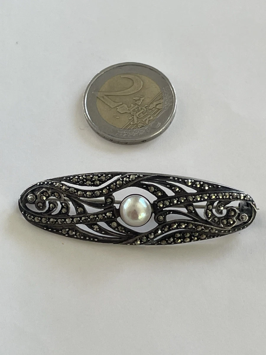 Broche ancienne en argent et marcassites - Montres & Bijoux