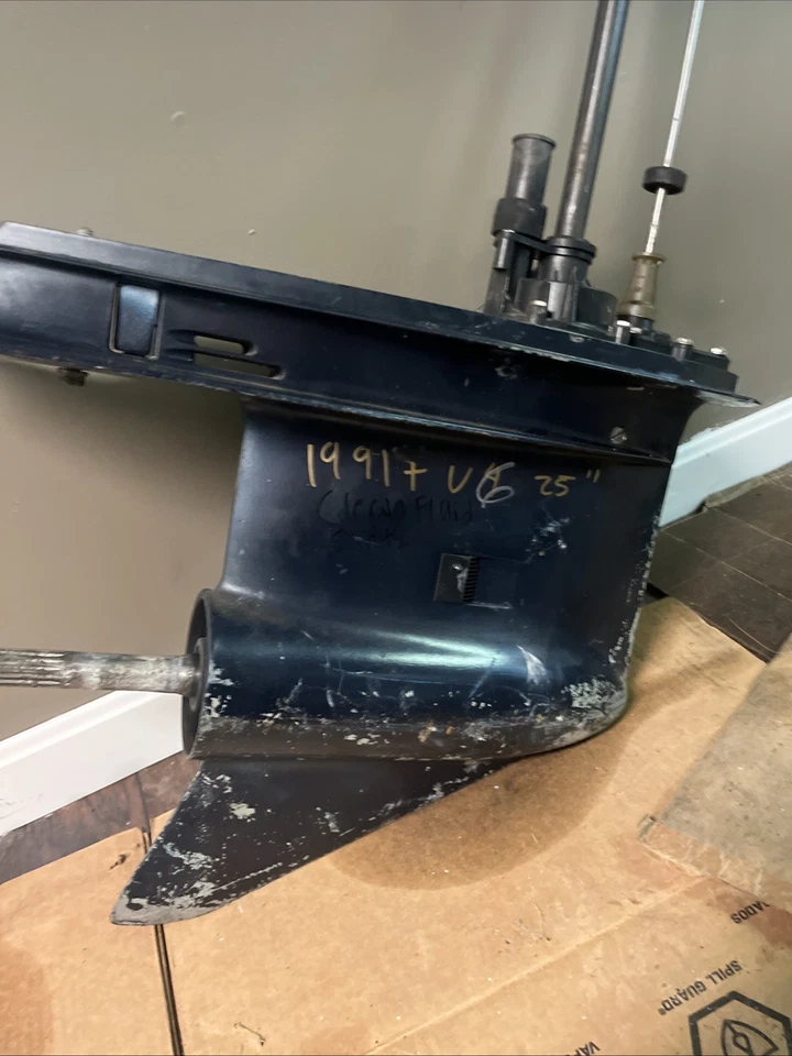 EVINRUDE JOHNSON UNIDAD INFERIOR ETEC FICHT 150/175 hp 60 grados V6 25" caja de cambios X Foto 4 de 4