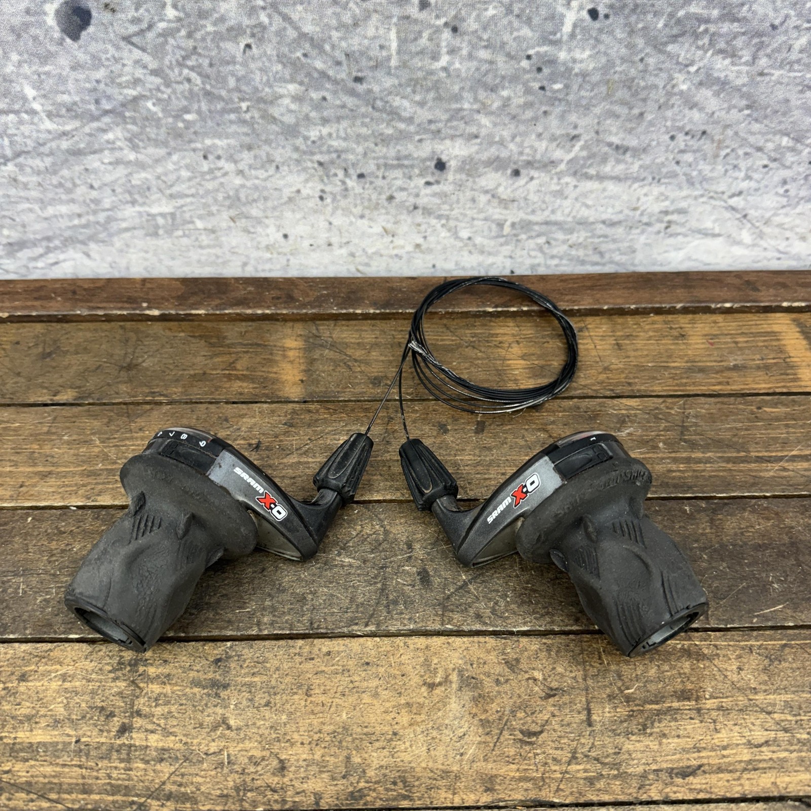 SRAM X0 3x9 Grip Shift Twist Shifter Set Pair MTB Mountain Bike Black 9s