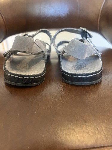 Womens Chaco Grey Wayfarer Loop Sandals Size 9 Strappy Leather Classic - Picture 3 of 6