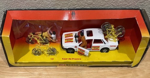 Vintage Corgi GIFT SET  13 TOUR DE FRANCE RALEIGH TEAM CAR - Box Damage Only