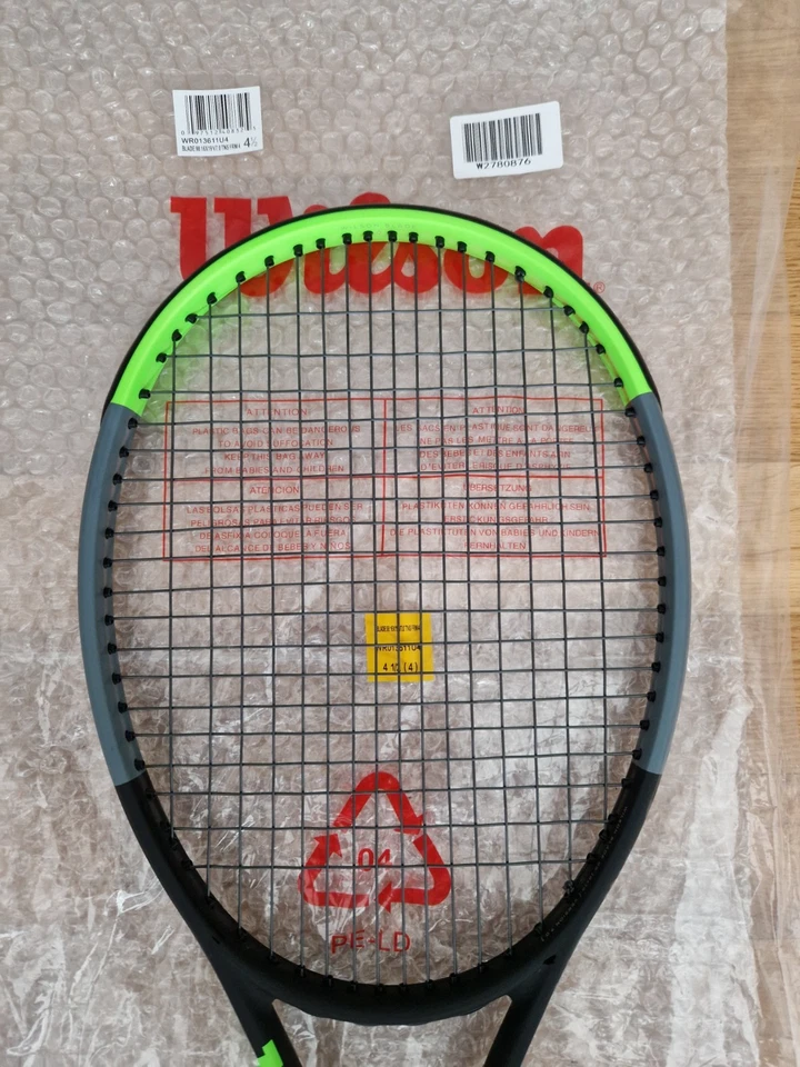 Wilson Blade 98 V7 16x19 L4 Besaitet wenig Gebrauchsspuren - Bild 2 von 4