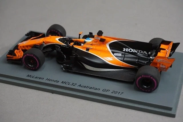 1:43 Spark S5040 McLaren Honda MCL32 Australian Grand Prix 2017 #14 F. Alonso - Image 2 of 4