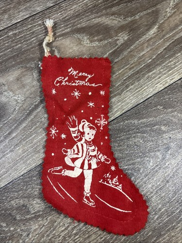 Vintage Felt Stenciled Christmas Stockings 1950s - Picture 5 of 8