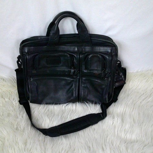Tumi Soft sided Leather Briefcase Laptop case Black Gem