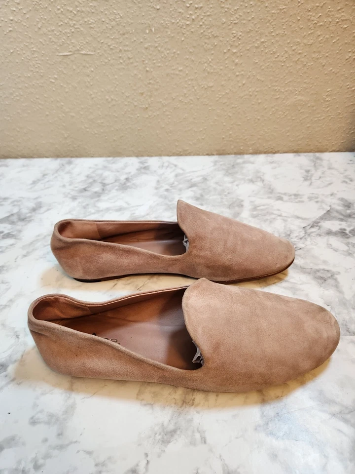 Zapatos planos de ballet de gamuza beige marrón claro Vince Milo para mujer talla 8,5 Foto 2 de 4