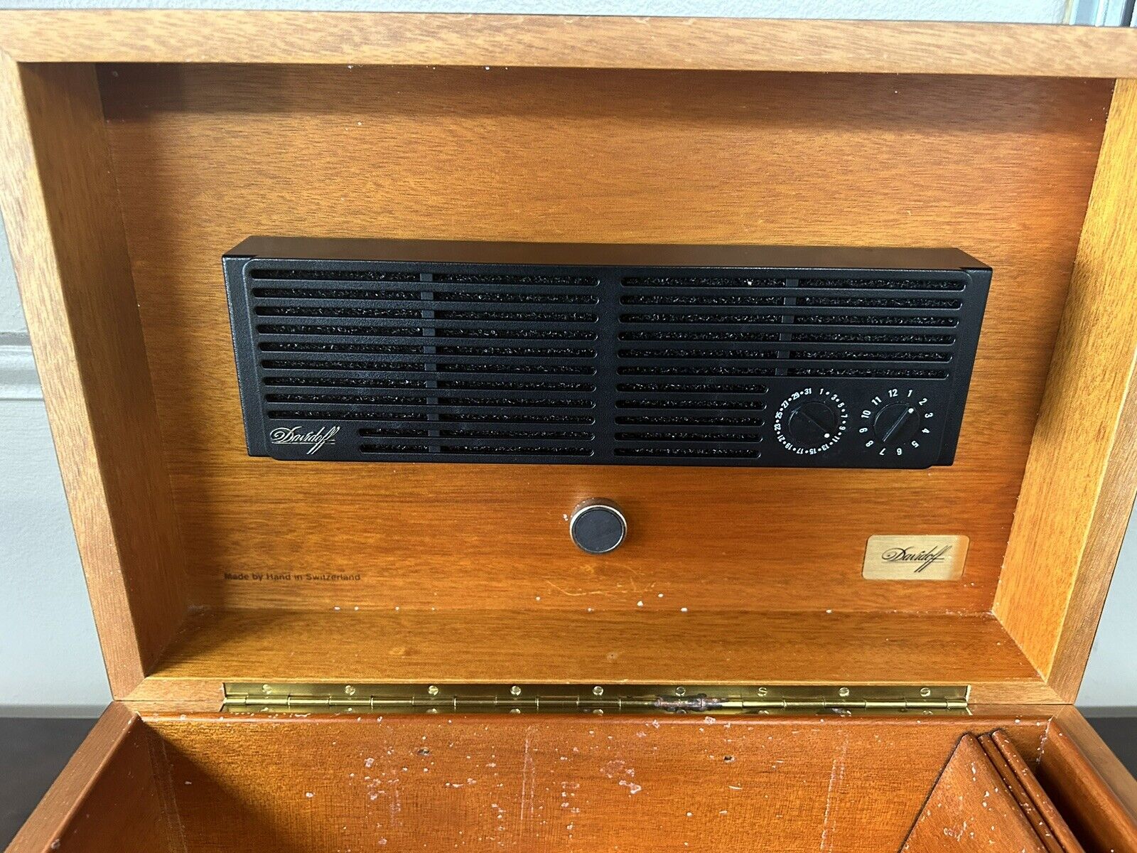 Picture 2 of 14