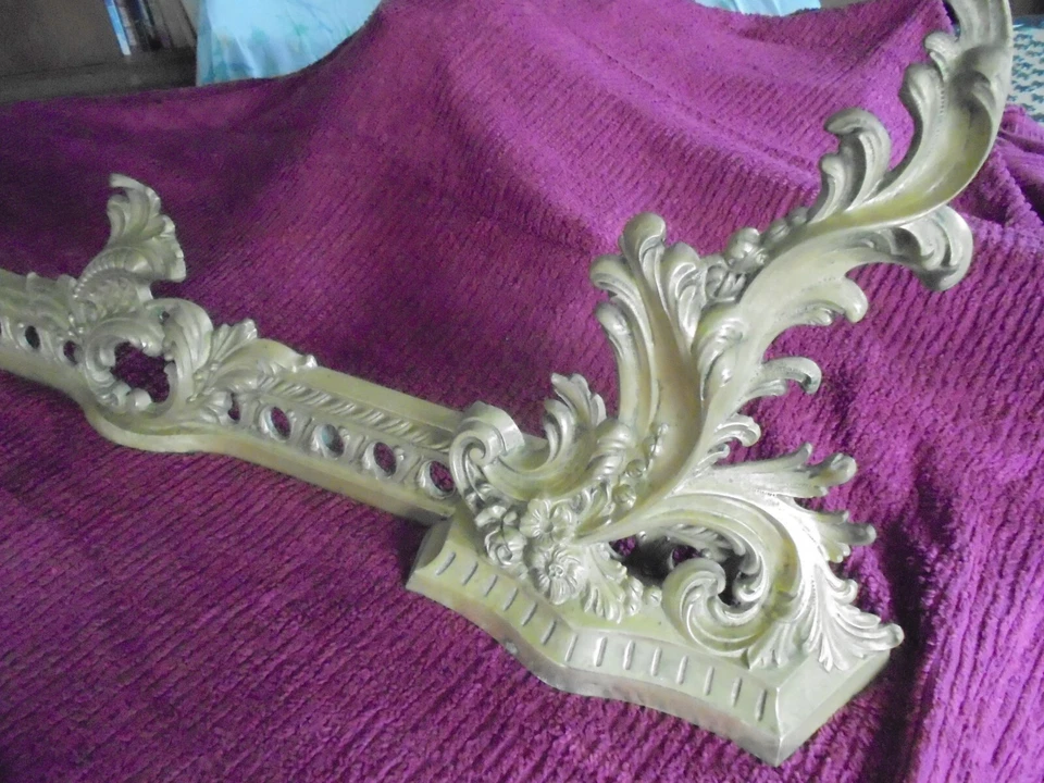 *SUPERBE BARRE DE CHEMINEE & CHENETS BRONZE Déco ATRE - Photo 2/4