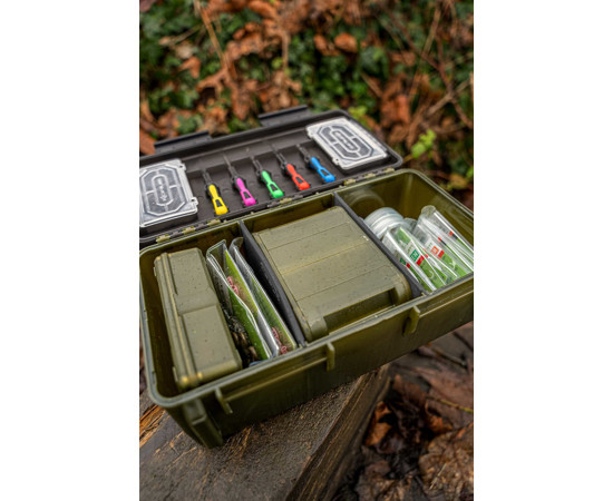 Korum Roving Blox Fully Loaded Fishing Tackle Box With Baiting Tools K0290085