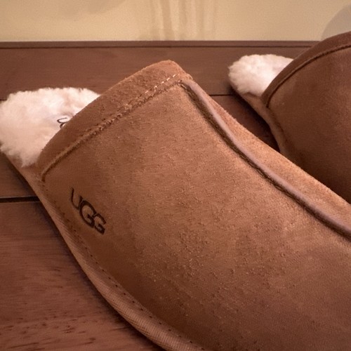 UGG nuova con scatola pantofole scruff perle foderate in shearling castagno donna US 5 EU 36 - Foto 9 di 12