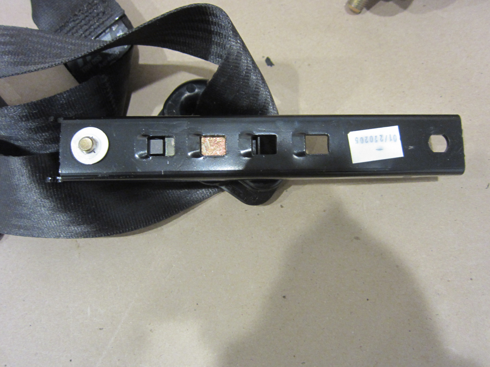 Maserati Quattroporte  RH Front Seat Belt Roller with Bracket. - Part# 67722900