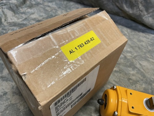EL-O-MATIC Pneumatic Valve Actuator ES-40 1763428-82 ES0040.M1A04A.00N0 NEW - Picture 7 of 9