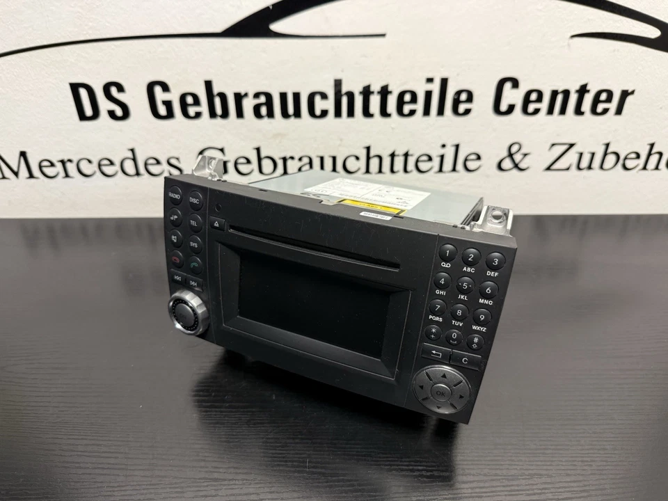 Orig. Mercedes SLK R171 Mopf Bediengerät Radio Audio 20 A1718704294 - Bild 2 von 4