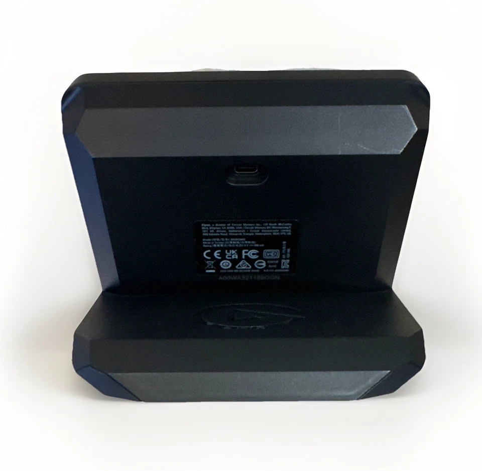 Elgato Stream Deck + Plus [настраиваемая панель управления] 20GBD9901 - Изображение 2 из 2