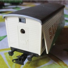  Primex  H0 4590 ? Sarrasani Zug hier G Wagen  mit grosser öffnung evtl für Tier