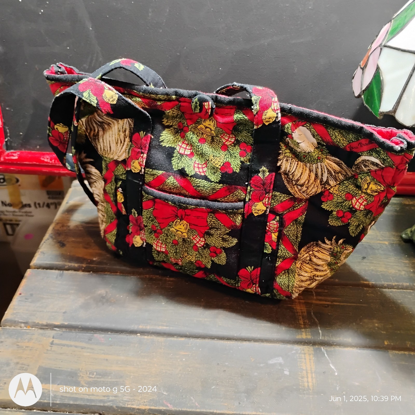 Vera Bradley Small Winter Holiday Themed Purse Retired Pattern 