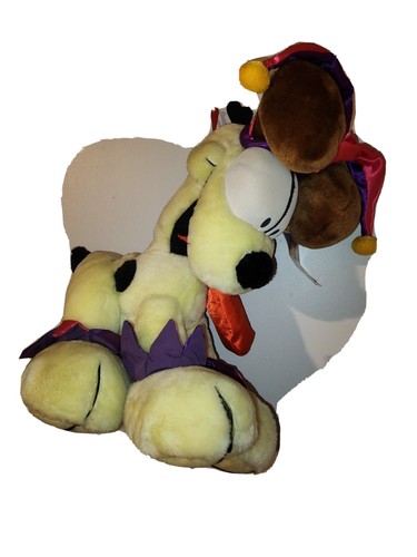 New Tags Garfield & Odie 15" Plush Yellow Dog Stuffed Animal Toy Jester Hat Toy - Picture 2 of 2