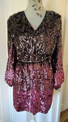 Gorgeous TOPSHOP Sequin Mini Wrap Dress Silver & Pink Size 8 BNWT | eBay Gorgeous TOPSHOP Sequin Mini Wrap Dress Silver & Pink Size 8 BNWT | eBay