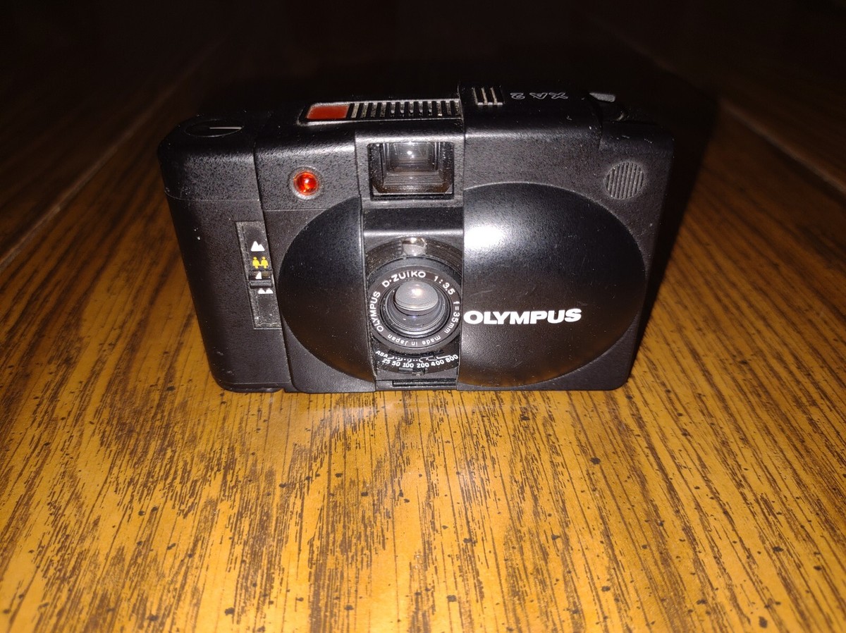 Olympus XA2 Zone Focus Point & Shoot Film Camera MADE IN
