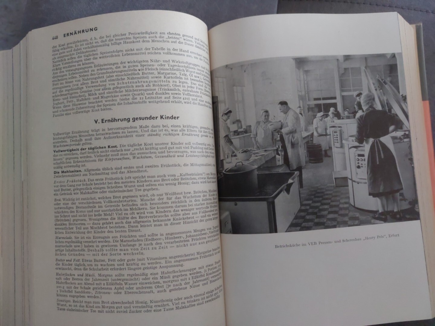 Kleine Enzyklopädie Die Frau DDR 1968 860 Seiten eBay