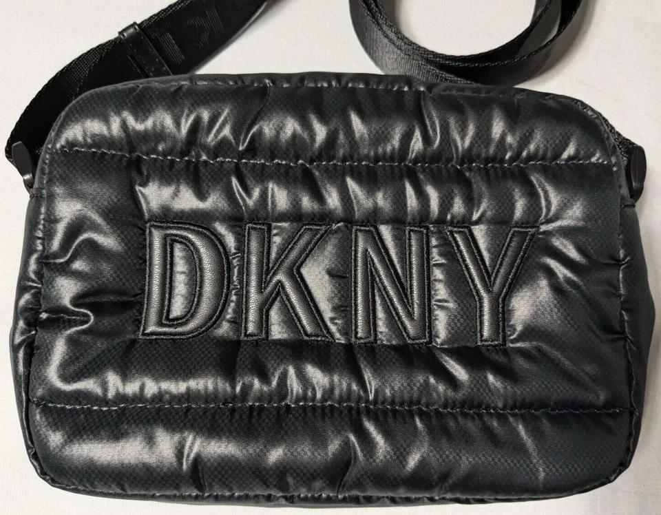 Bolso Bandolera DKNY NORA Mujer Negro Suave Puffer Usado en Excelente Condición Foto 3 de 4