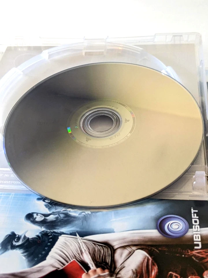 BUNDLE Assassin's Creed Brotherhood Official Guidebook + PS3 game CLEAN DISC - Image 3 of 4