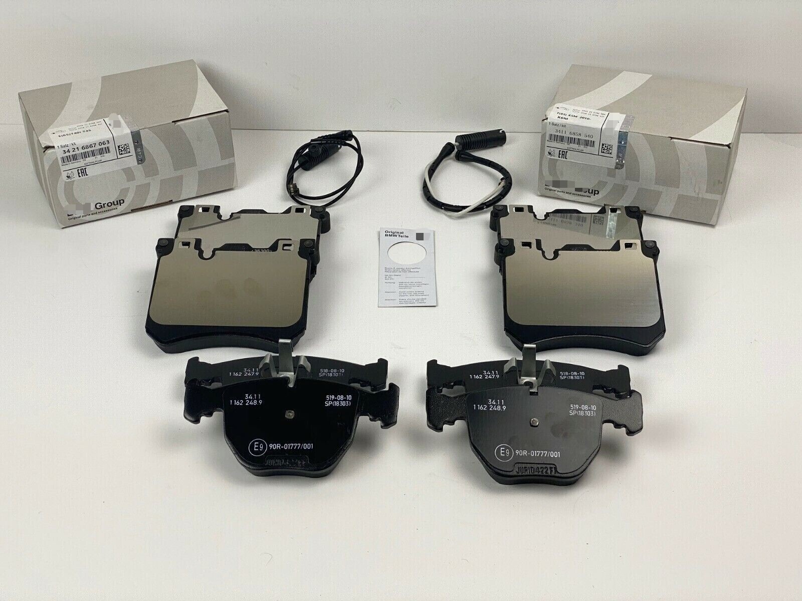 Front & Rear Brake Pads With Sensors For 10-19 Rolls Royce Ghost, Wraith & Dawn