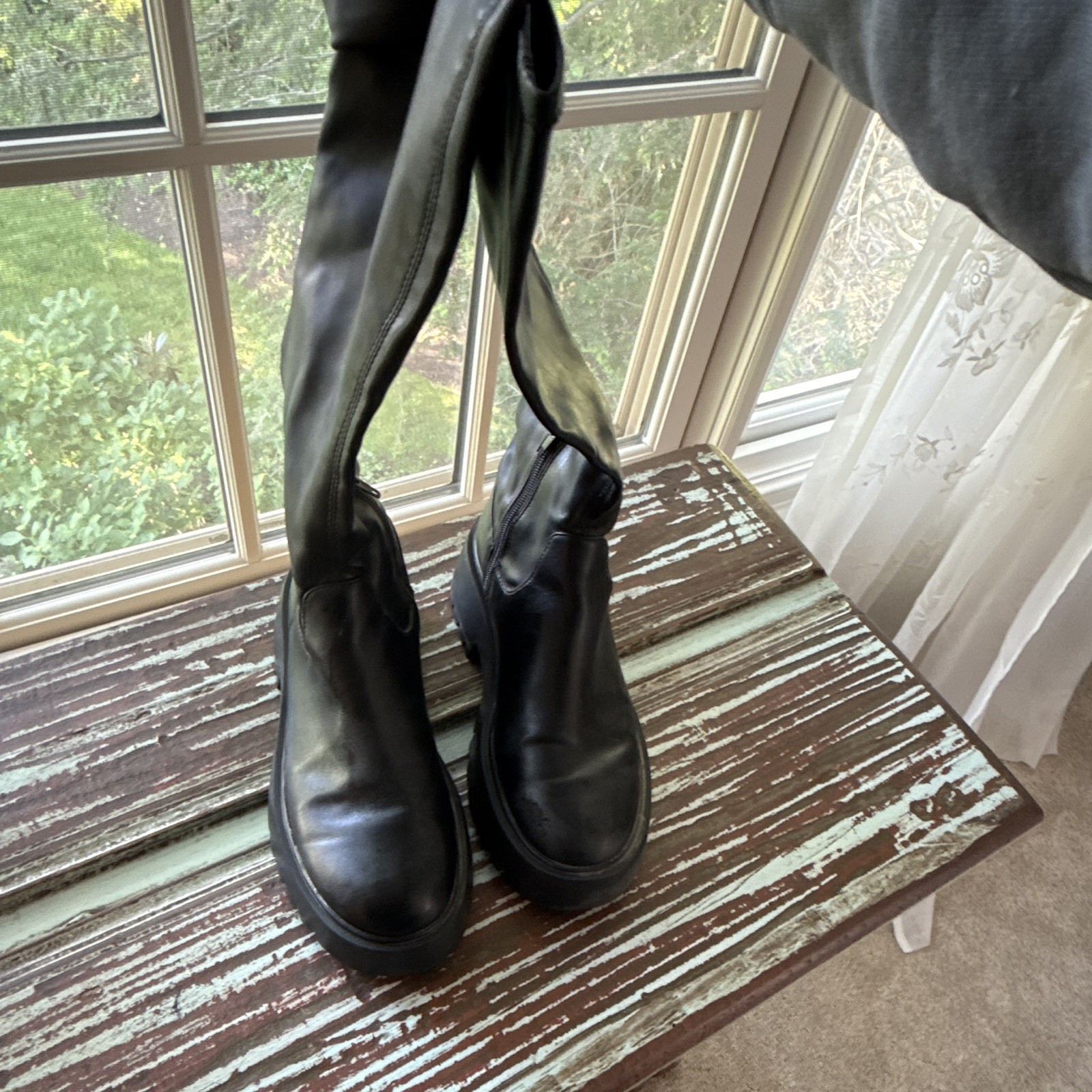 Steve Madden Women’s 8.5 Black Leather Mid-Calf Platform Stretch Slip-On Boots