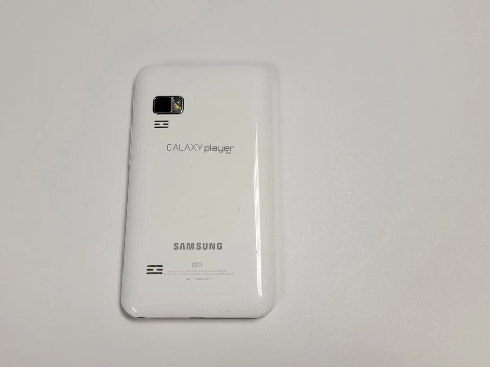 Samsung Galaxy Player S 5.0 (YP-G70) 8 GB - Blanco - Reproductor multimedia digital - N644 Foto 2 de 4