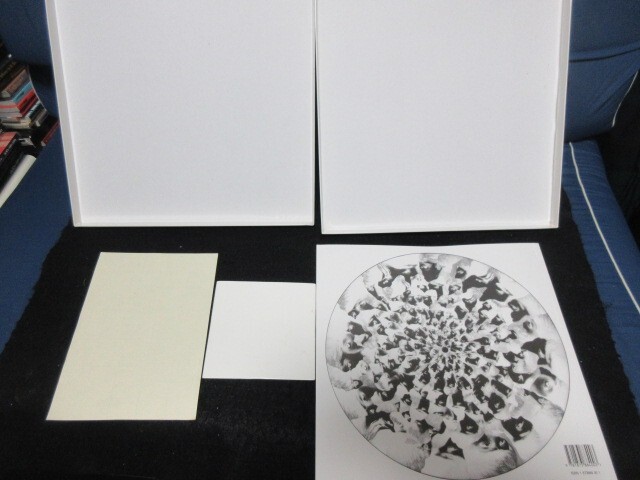 The Revolver sessions 写真集とCD／ビートルズ／限定box The Revolver sessions 写真集とCD／ビートルズ／限定box The