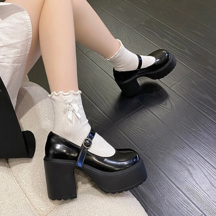 Pumps store mary jane