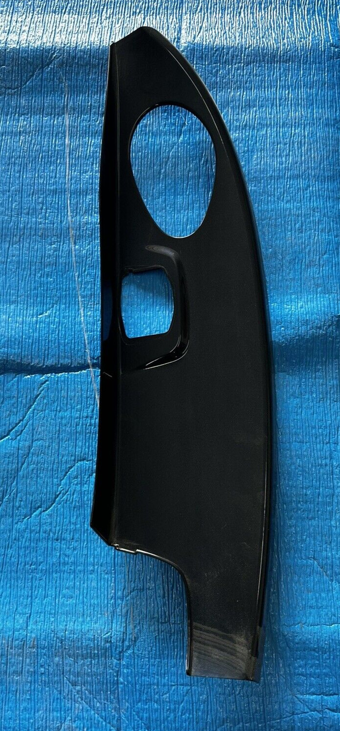 Rolls Royce Wraith Dawn Cover Side Panel Right  7328286 OEM