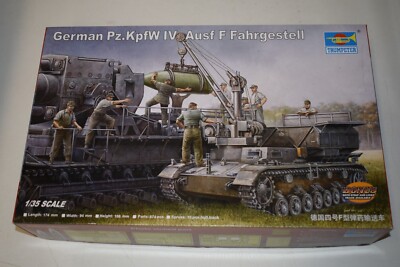 Trumpeter 00363 German Pz.Kpfw IV Ausf F Fahrgestell 1:35 NEU mit OVP