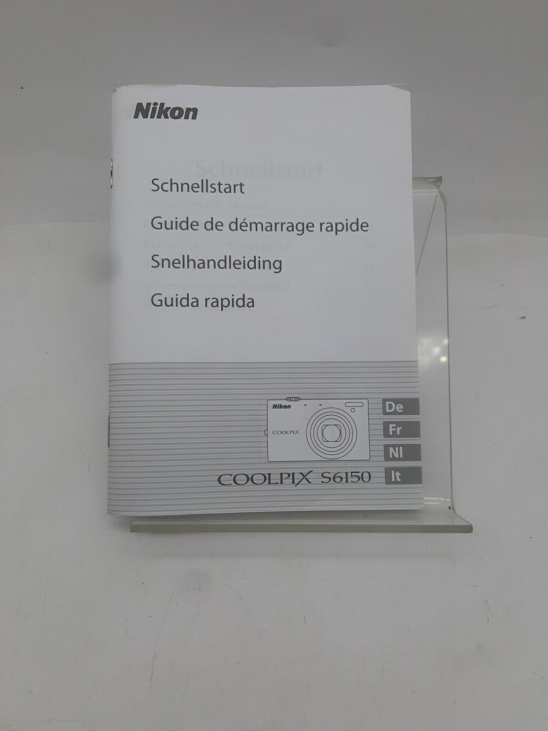 Foto 11 di 18