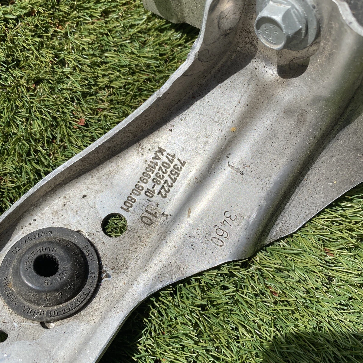 BMW 5 F90 M5 Water Rad Support 7357216 8476008 51647357222 