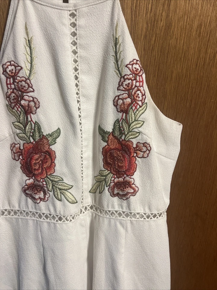 Nuevo Vestido para Mujer She Sky Grande Negro Mameluco Forrado Pantalones Cortos Bordados Rosas Foto 2 de 4