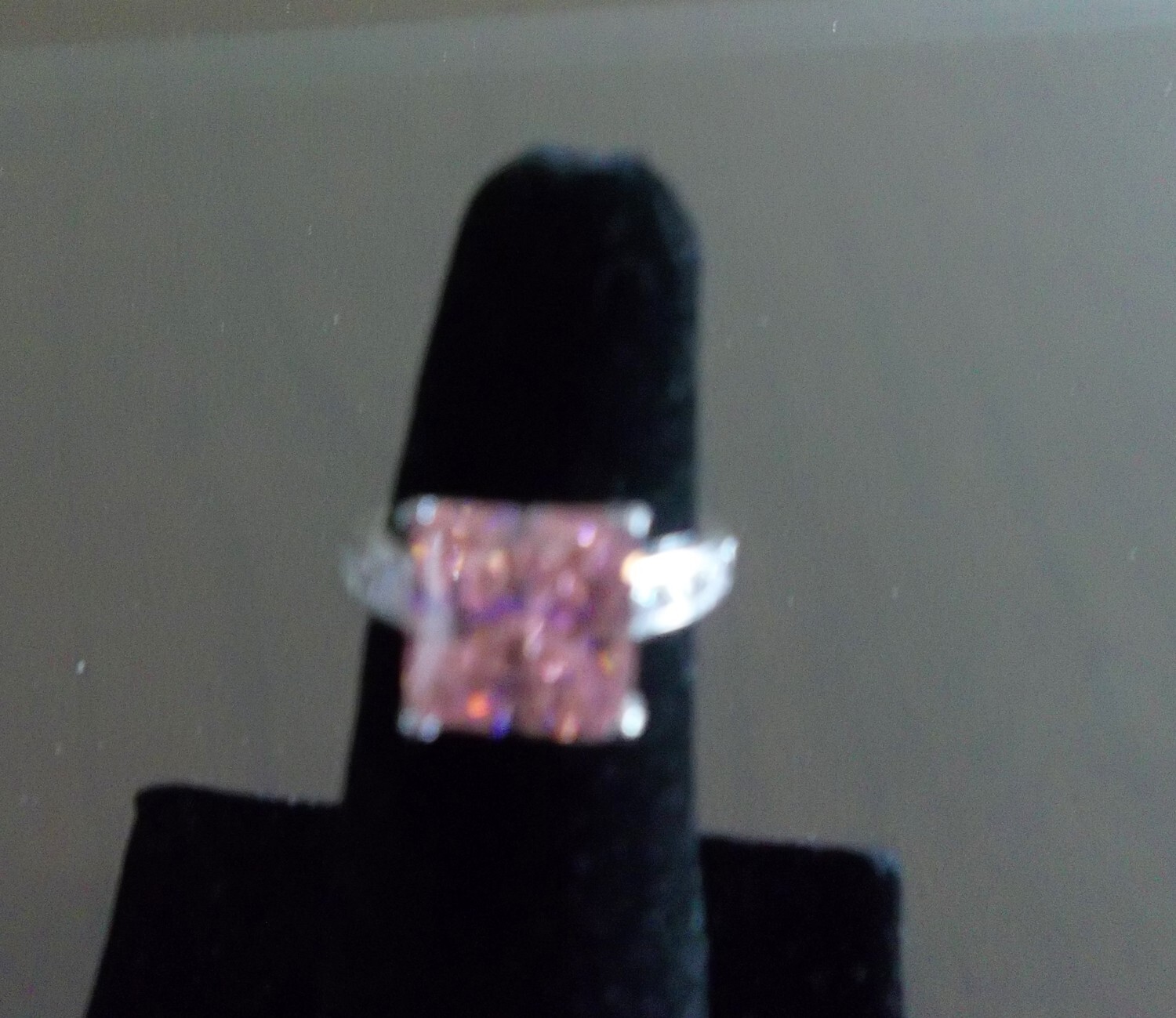 Picture 1 of 4