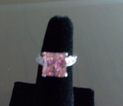 Park Lane Vault SPECIAL RING - Silver w/ PINK CZ - Size 6 - Pretty!! Pls READ