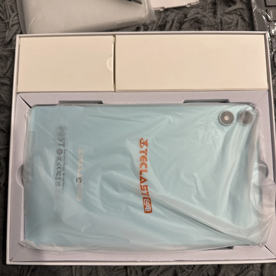 Tablet - Image 2 of 4